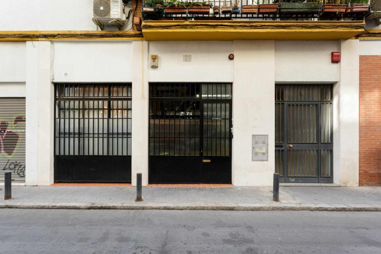 סביליה Monkeys Apartments Luxury Metaloft מראה חיצוני תמונה